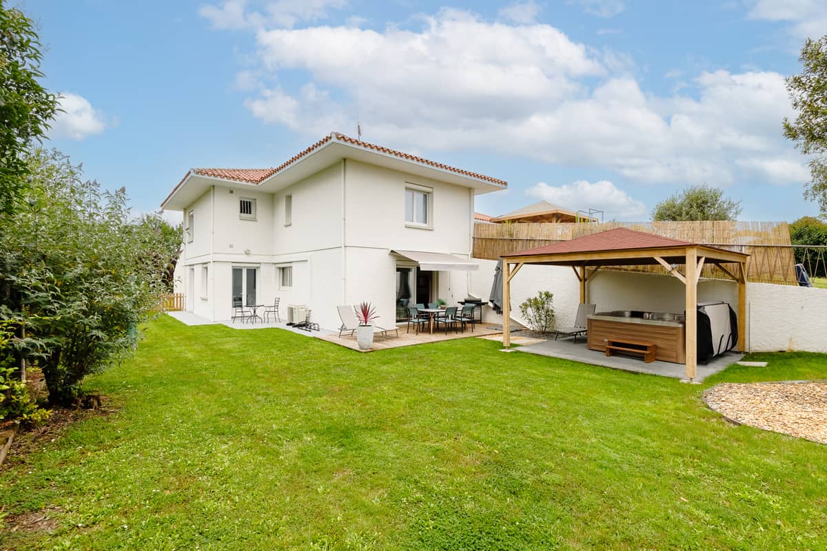 Extérieur gîte | Escale Islaise